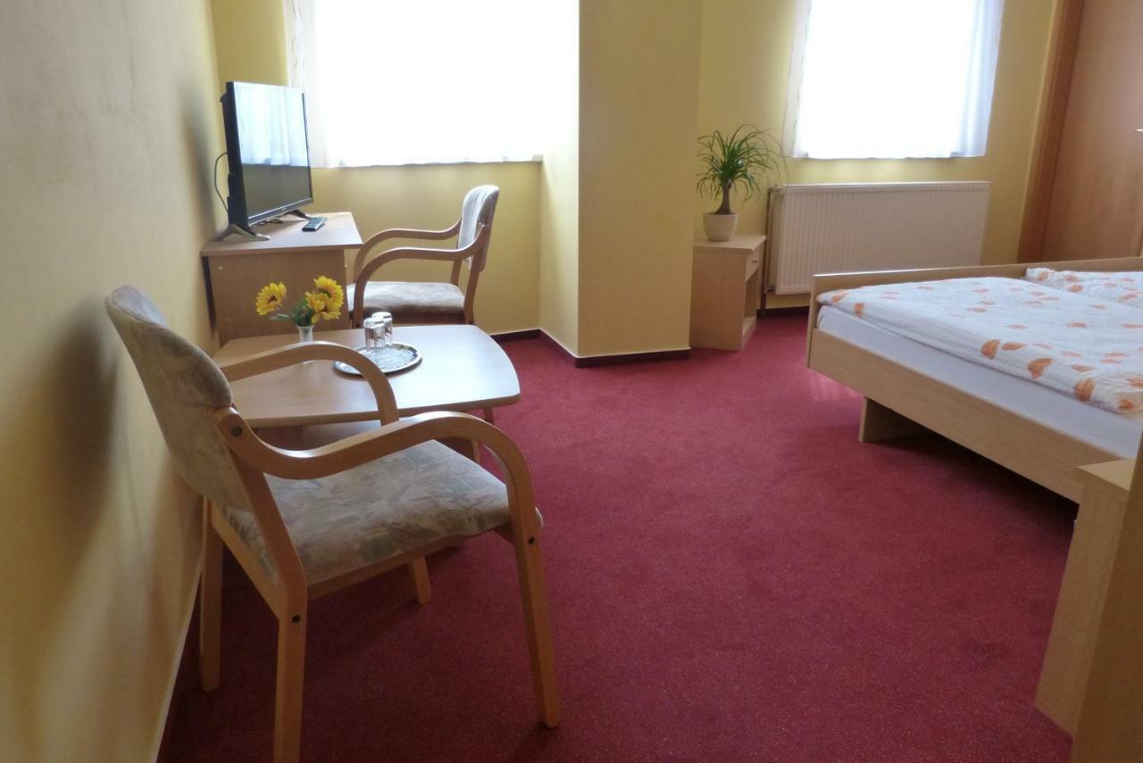 Pension Johannistal Sebnitz Esterno foto